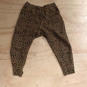 Nili Logan Leopard Print joggers Size m